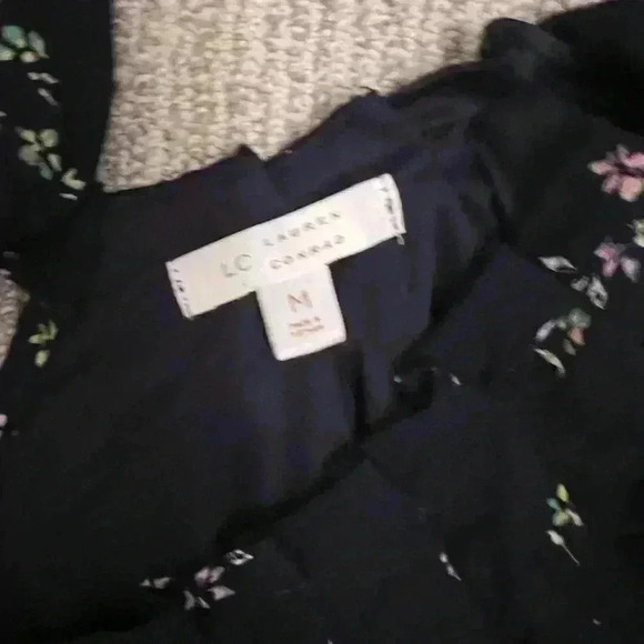 LC MEDIUM PLEATED NAVY FLORAL DRESS - Picture 11 of 12